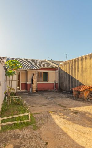 Casa à venda com 42m², 2 quartos e 1 vaga Casa à venda com 42m², 2 quartos e 1 vagaÁrea comum