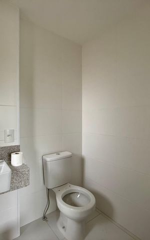 Apartamento à venda com 66m², 2 quartos e 1 vaga Apartamento à venda com 66m², 2 quartos e 1 vagaBanheiro Suíte