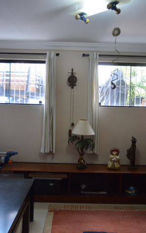 Casa à venda com 230m², 3 quartos e 4 vagasSala 2
