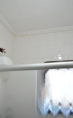Casa à venda com 230m², 3 quartos e 4 vagasBanheiro da Suíte