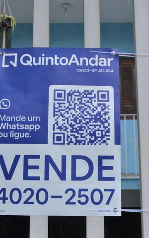Casa à venda com 230m², 3 quartos e 4 vagasPlaca