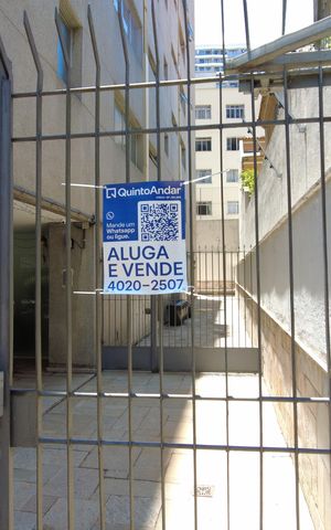 Apartamento à venda com 112m², 3 quartos e 1 vagaPlaquinha