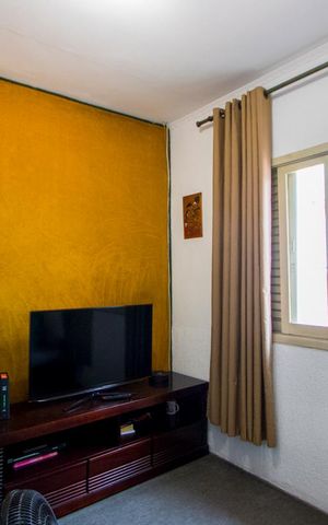 Casa à venda com 200m², 4 quartos e 2 vagas Casa à venda com 200m², 4 quartos e 2 vagasQuarto 3