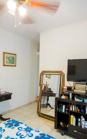 Casa à venda com 200m², 4 quartos e 2 vagas Casa à venda com 200m², 4 quartos e 2 vagasQuarto 1 - Suíte