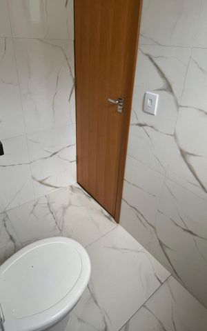 Apartamento à venda com 51m², 2 quartos e 1 vaga Apartamento à venda com 51m², 2 quartos e 1 vagaBanheiro quarto 2