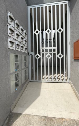 Apartamento à venda com 51m², 2 quartos e 1 vaga Apartamento à venda com 51m², 2 quartos e 1 vagaEntrada do prédio