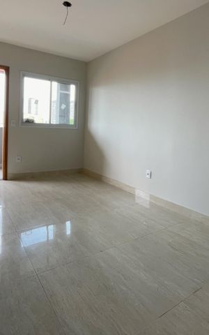 Apartamento à venda com 53m², 2 quartos e 1 vaga Apartamento à venda com 53m², 2 quartos e 1 vagaSala