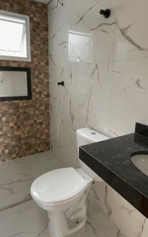 Apartamento à venda com 53m², 2 quartos e 1 vaga Apartamento à venda com 53m², 2 quartos e 1 vagaBanheiro
