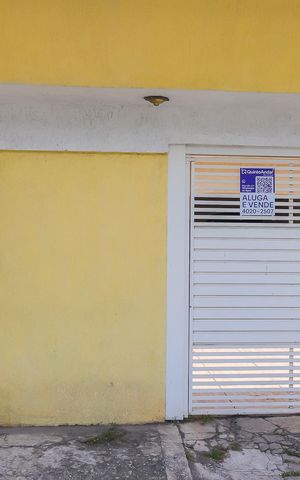 Casa à venda com 149m², 2 quartos e 5 vagasFachada