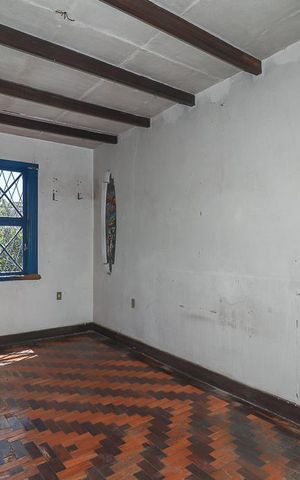 Casa à venda com 240m², 4 quartos e 2 vagasQuarto