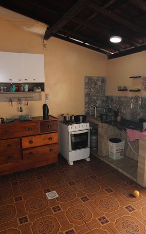 Casa à venda com 105m², 2 quartos e 10 vagasCozinha e Área de Serviço