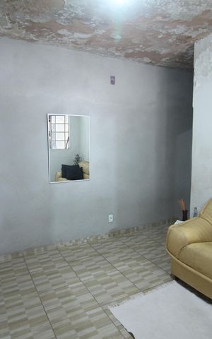 Casa para alugar com 105m², 2 quartos e 10 vagasSala