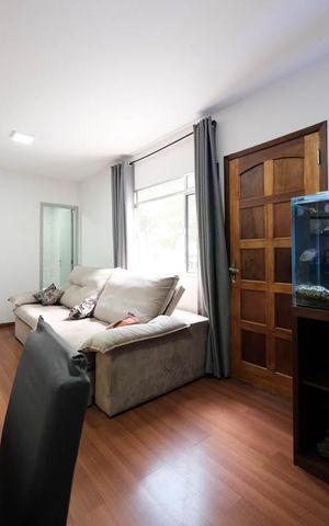 Casa à venda com 111m², 3 quartos e 1 vagaSala