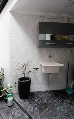 Casa à venda com 111m², 3 quartos e 1 vagaCozinha e Área de Serviço