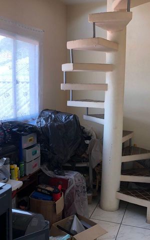 Casa à venda com 142m², 4 quartos e 1 vaga