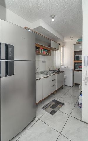 Apartamento à venda com 42m², 2 quartos e 1 vagaCozinha e Área de Serviço