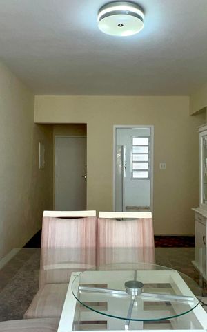 Apartamento para alugar com 82m², 2 quartos e 1 vaga Apartamento para alugar com 82m², 2 quartos e 1 vagaSala