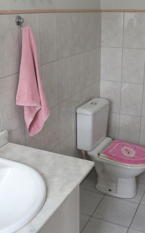 Casa à venda com 1200m², 3 quartos e 4 vagasBanheiro 1