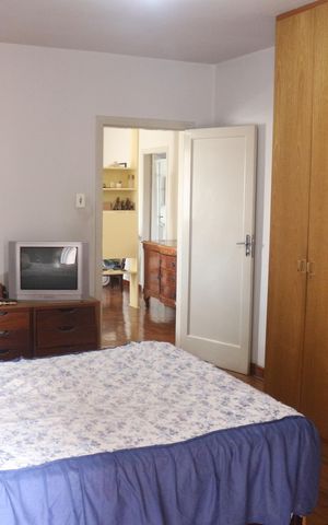 Casa à venda com 1200m², 3 quartos e 4 vagasQuarto 1