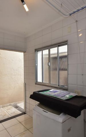 Casa à venda com 152m², 3 quartos e 2 vagasÁrea de Serviço 