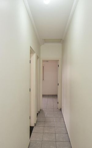 Casa à venda com 152m², 3 quartos e 2 vagasCorredor
