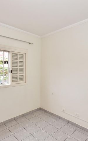 Casa à venda com 152m², 3 quartos e 2 vagasSuíte