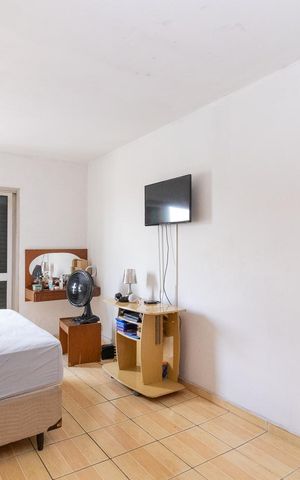 Casa à venda com 140m², 3 quartos e 2 vagasSuíte