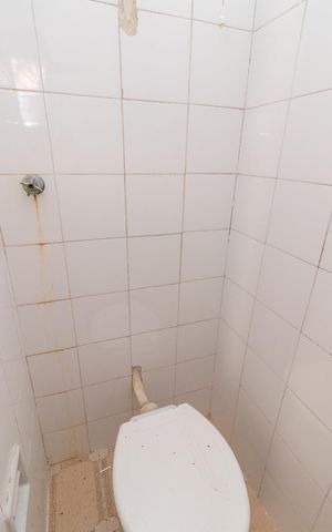 Casa à venda com 140m², 3 quartos e 2 vagasBanheiro 2