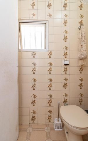 Casa à venda com 140m², 3 quartos e 2 vagasLavabo
