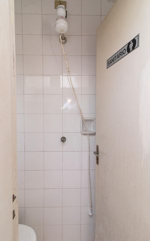 Casa à venda com 140m², 3 quartos e 2 vagasBanheiro 2