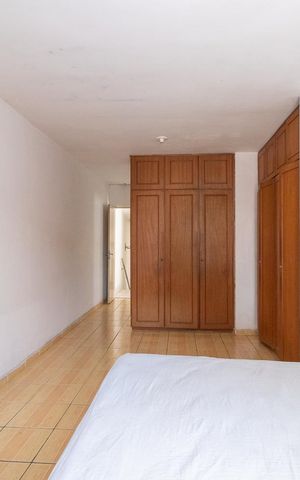 Casa à venda com 140m², 3 quartos e 2 vagasSuíte