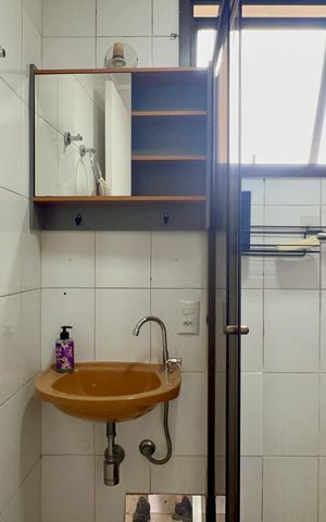 Apartamento para alugar com 50m², 1 quarto e 1 vaga Apartamento para alugar com 50m², 1 quarto e 1 vagaBanheiro da Suíte