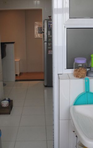 Apartamento à venda com 70m², 2 quartos e 1 vagaÁrea de Serviço