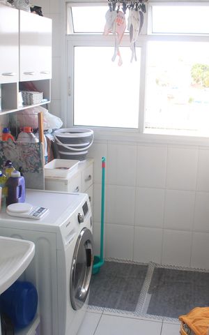 Apartamento à venda com 70m², 2 quartos e 1 vagaÁrea de Serviço