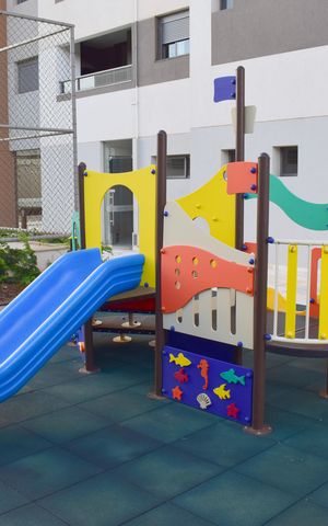 Apartamento para alugar com 83m², 3 quartos e 2 vagasÁrea comum - Playground