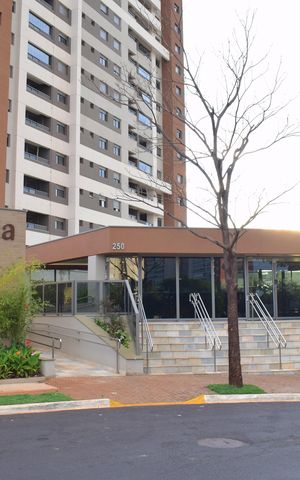 Apartamento para alugar com 83m², 3 quartos e 2 vagasFachada e portaria