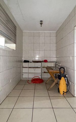 Casa à venda com 130m², 3 quartos e 1 vaga Casa à venda com 130m², 3 quartos e 1 vagaCozinha