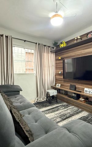 Casa à venda com 130m², 3 quartos e 1 vaga Casa à venda com 130m², 3 quartos e 1 vagaSala