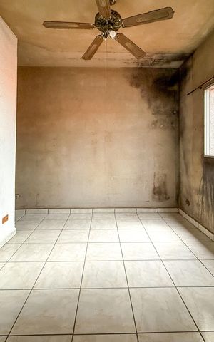 Casa à venda com 130m², 3 quartos e 1 vaga Casa à venda com 130m², 3 quartos e 1 vagaQuarto