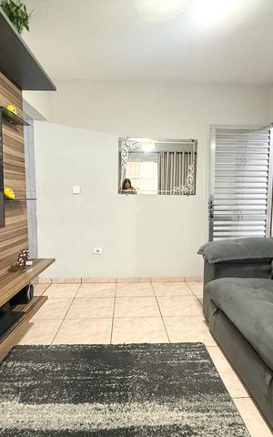 Casa à venda com 130m², 3 quartos e 1 vaga Casa à venda com 130m², 3 quartos e 1 vagaSala