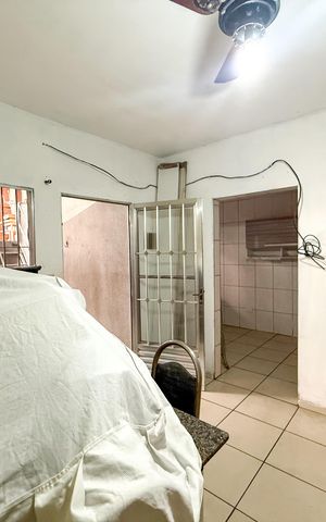 Casa à venda com 130m², 3 quartos e 1 vaga Casa à venda com 130m², 3 quartos e 1 vagaSala casa 2
