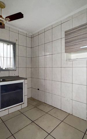 Casa à venda com 130m², 3 quartos e 1 vaga Casa à venda com 130m², 3 quartos e 1 vagaCozinha