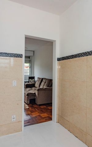 Apartamento à venda com 87m², 3 quartos e sem vaga Apartamento à venda com 87m², 3 quartos e sem vagaCozinha e Área de Serviço