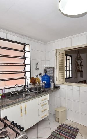 Casa à venda com 125m², 3 quartos e 2 vagasCozinha