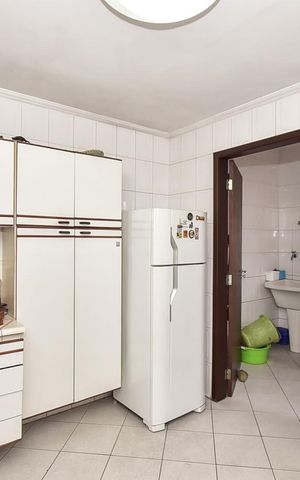 Casa à venda com 125m², 3 quartos e 2 vagasCozinha