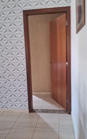 Casa à venda com 150m², 3 quartos e 2 vagas