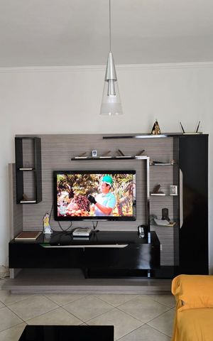 Casa à venda com 140m², 2 quartos e 1 vaga Casa à venda com 140m², 2 quartos e 1 vagaSala