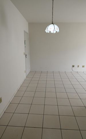 Apartamento à venda com 68m², 2 quartos e sem vagaSala