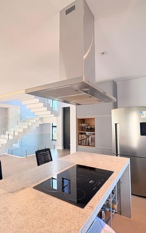 Casa de condomínio à venda com 500m², 4 quartos e 6 vagasCozinha