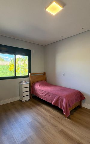 Casa de condomínio à venda com 500m², 4 quartos e 6 vagasDemi-Suíte 2